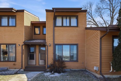 2229 4th Ave S, Moorhead, MN, 56560-3207 | Card Image