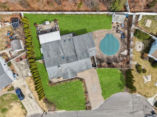 10 Heather Ct, Centereach, NY, 11720-3051 | Card Image