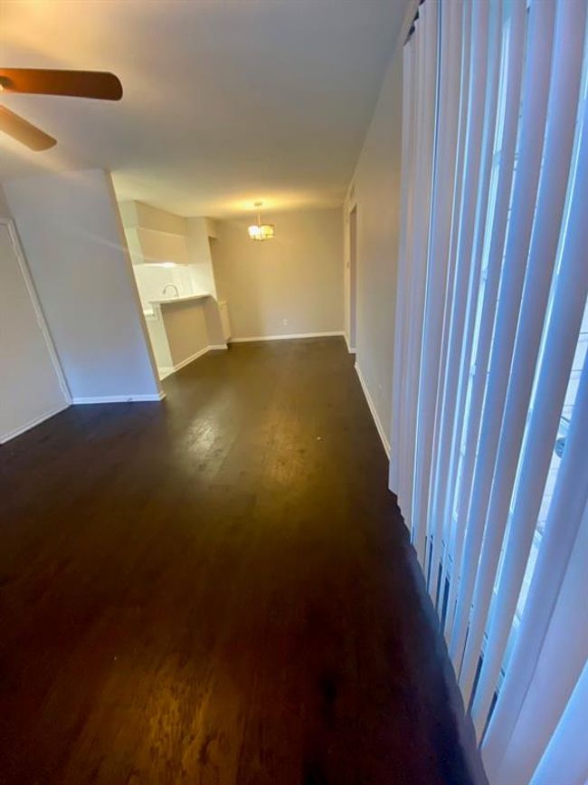 APT-707 - 9000 Bissonnet St, Townhouse with 2 bedrooms, 1 bathrooms and null parking in Houston TX | Image 8