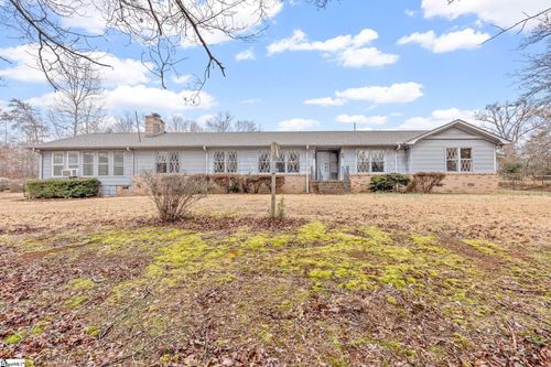 36 Glen Springs Rd, Travelers Rest, SC, 29690-9266 | Card Image