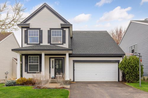 2348 Kelm St, Chaska, MN, 55318-3231 | Card Image