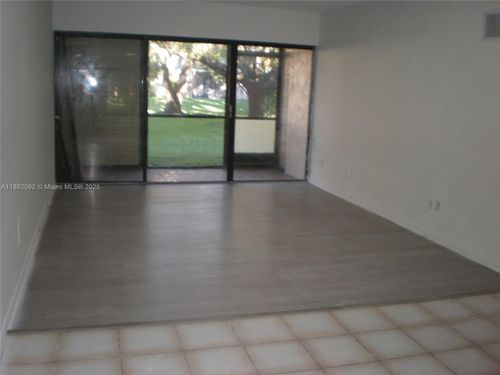 apt-92-5855 Washington St, Hollywood, FL, 33023-7420 | Card Image