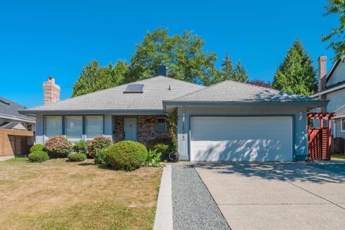 16323 Middleglen Close, Surrey, BC, V4N1X4 | Card Image