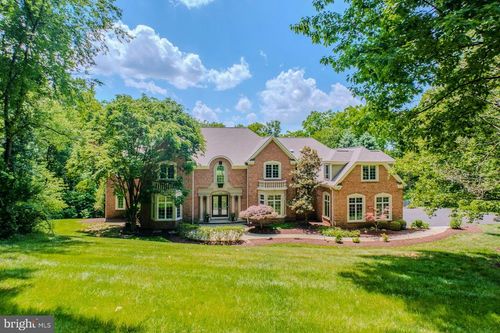 40321 Beacon Hill Dr, LEESBURG, VA, 20176-7142 | Card Image
