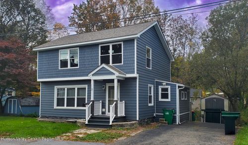 3 Wilcox Ave, Highland, NY, 12528-1205 | Card Image