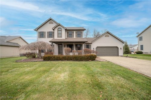 125 Edgewater Dr, Austintown, OH, 44515-2167 | Card Image