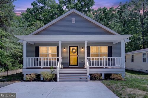 230 12th St, COLONIAL BEACH, VA, 22443-1514 | Card Image