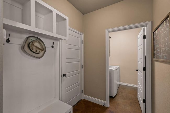 Mudroom | Image 20