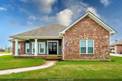 225 Chase Dr, Bourg, LA, 70343-3645 | Card Image