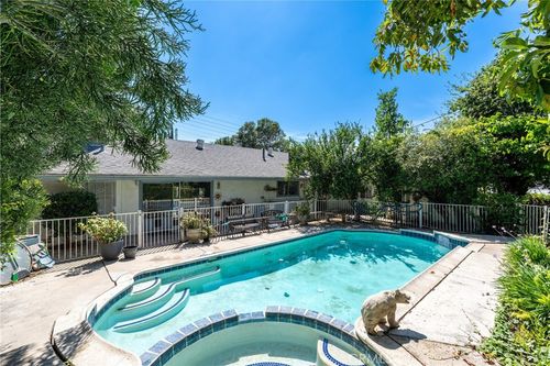 24066 Prado Ln, Colton, CA, 92324-9761 | Card Image
