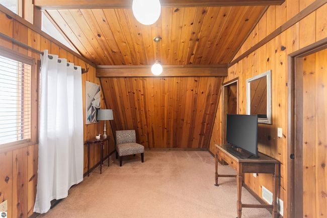 2481 S Schomberg Rd, House other with 3 bedrooms, 2 bathrooms and null parking in Lake Leelanau MI | Image 35