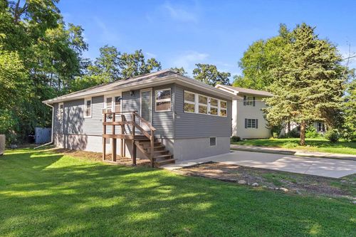 N1329 Thistle Drive, BLOOMFIELD, WI, 53128 | Card Image