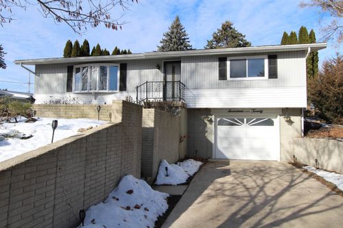 1720 E Lawn Dr, Savanna, IL, 61074-1810 | Card Image