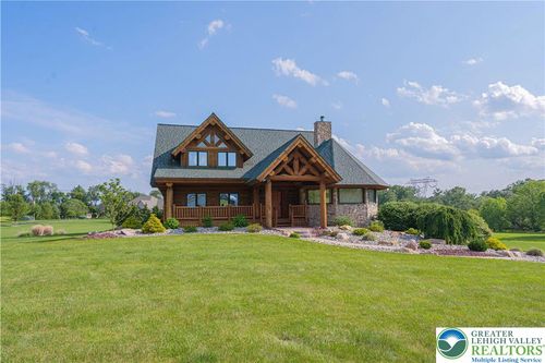 379 Meyer Rd, NAZARETH, PA, 18064-9436 | Card Image