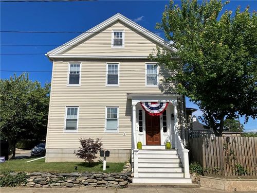 52 Manning St, Warren, RI, 02885-3932 | Card Image