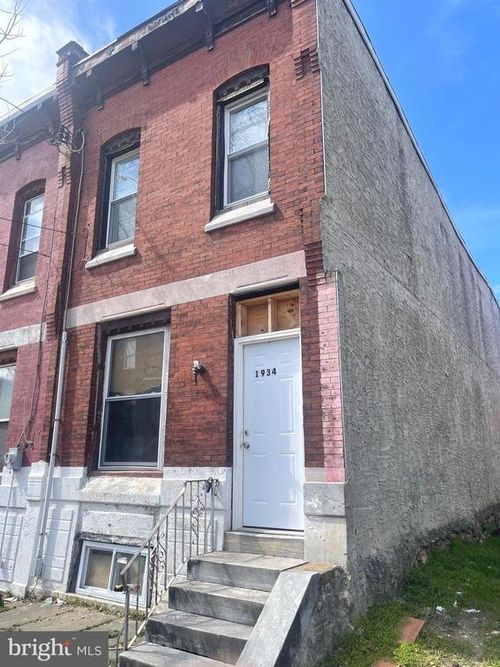 1934 N Croskey St, PHILADELPHIA, PA, 19121-2027 | Card Image