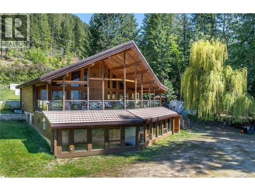 12437 Boswell Rd, Boswell, BC, V0B1A4 | Card Image