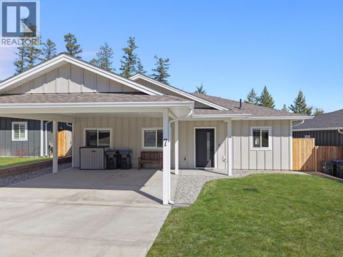 7-555 Wotzke Dr, Williams Lake, BC, V2G4K2 | Card Image
