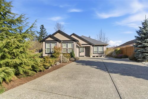 844 Mulholland Dr, Parksville, BC, V9P1Z5 | Card Image