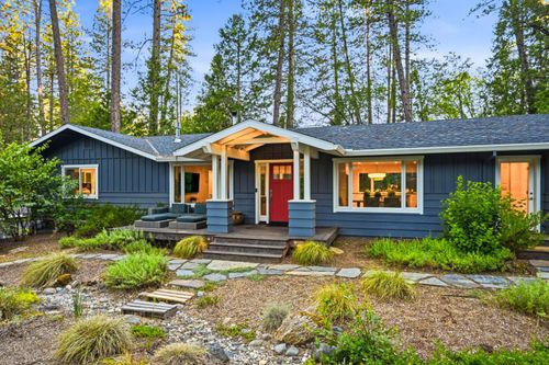 11268 Caledonia Way, Nevada City, CA, 95959-9504 | Card Image