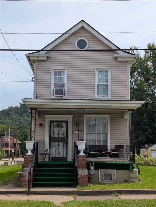 2428 8th Ave, Beaver Falls, PA, 15010 | Card Image