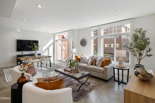 unit-501-133 S Los Robles Ave, Pasadena, CA, 91101-5823 | Card Image