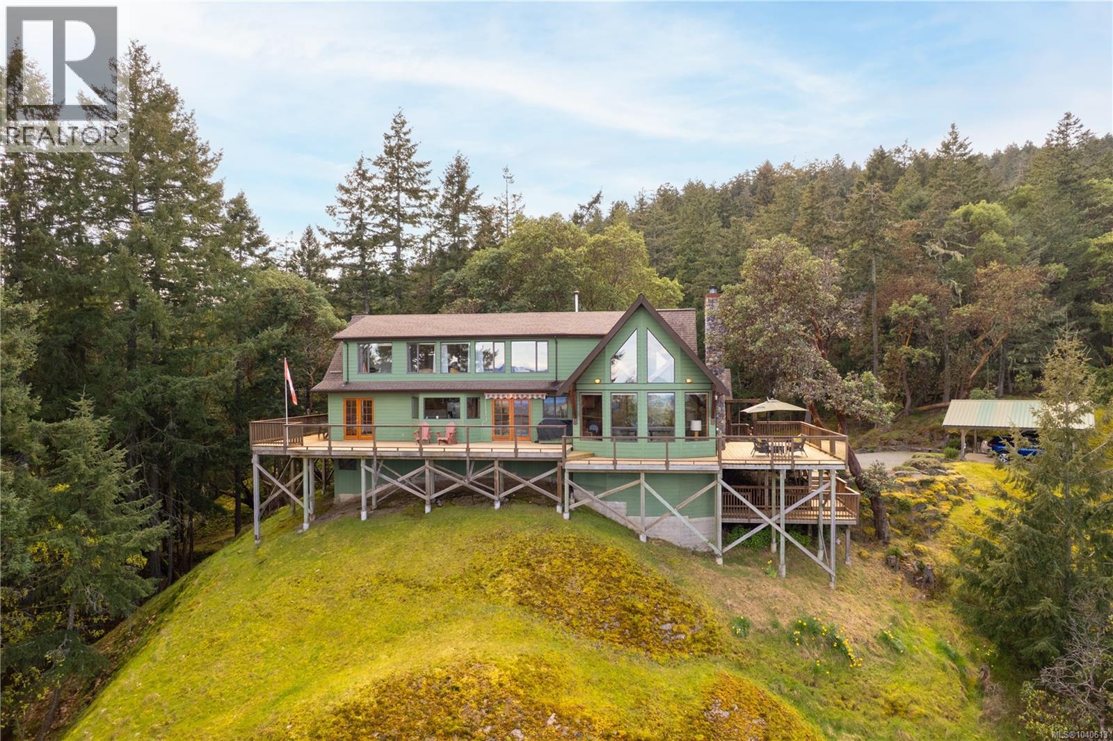 Residential in Salt Spring 3