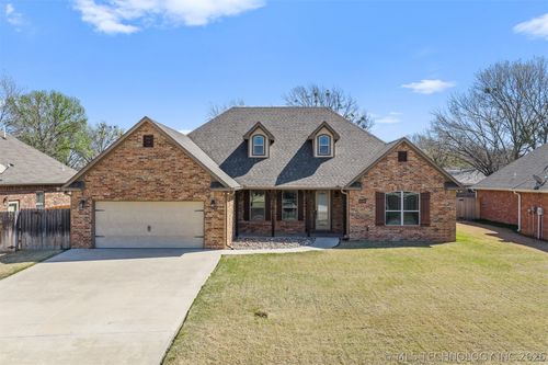 1310 Buckingham, Ardmore, OK, 73401-3733 | Card Image