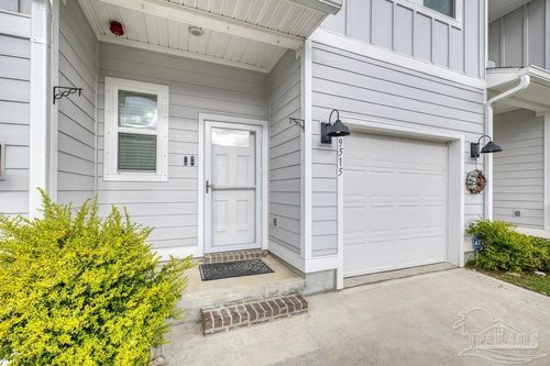 9515 Nature Creek Cir, Pensacola, FL, 32526-4596 | Card Image