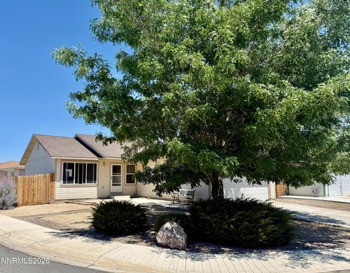 310 Emigrant Way, Fernley, NV, 89408-4624 | Card Image