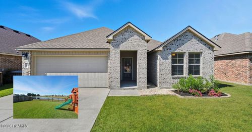 102 Whirlaway Dr, Lafayette, LA, 70507-2786 | Card Image
