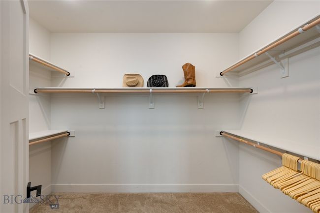 Huge walk-in closet | Image 14