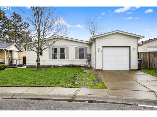 1614 Granite St, Woodburn, OR, 97071-3667 | Card Image