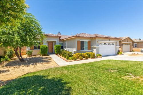 515 Omar St, Banning, CA, 92220 | Card Image