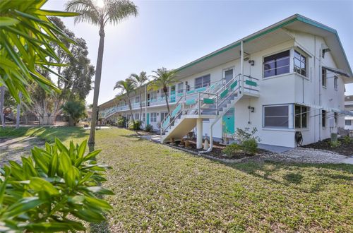 apt-9-6100 21st St N, ST PETERSBURG, FL, 33714-4742 | Card Image