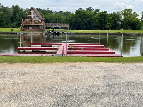 8 Hillside Ct, Huntsville, TX, 77340-1571 | Card Image