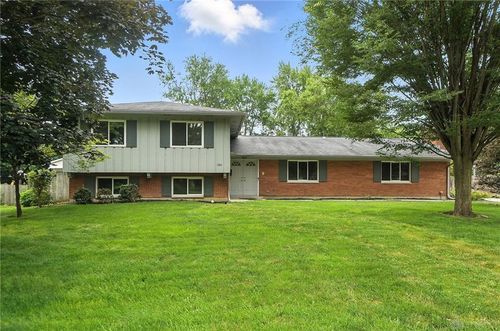 1360 Fenway Ct, Centerville, OH, 45458-2925 | Card Image