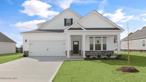 421 Thistle Meadow Ln, Aberdeen, NC, 28315-7203 | Card Image