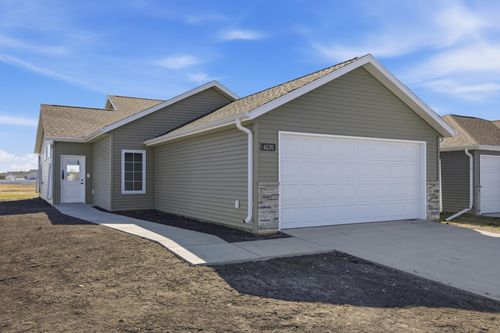 6270 21st St S, Fargo, ND, 58104-7340 | Card Image