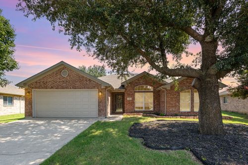 4810 Bluebird Ln, Mansfield, TX, 76063-6732 | Card Image