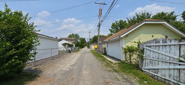 7335 Maple St, House other with 3 bedrooms, 2 bathrooms and null parking in Dearborn MI | Image 8