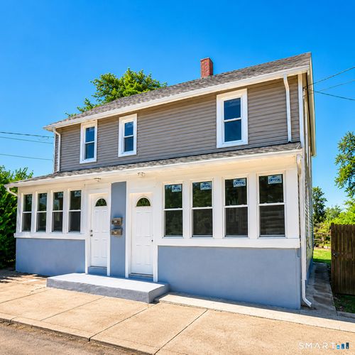 25 Myrtle St, West Haven, CT, 06516-2826 | Card Image