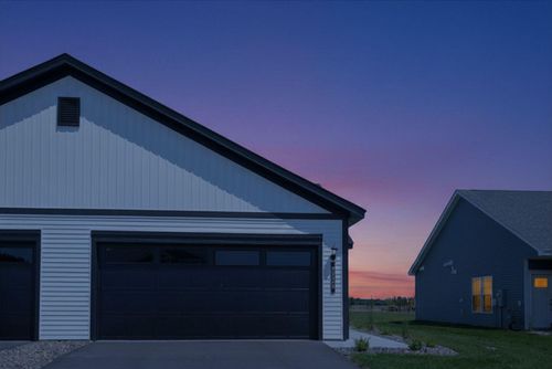 5328 397th St, North Branch, MN, 55056-7207 | Card Image