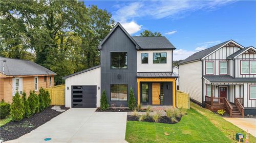 107 Taylor St, Greenville, SC, 29601-4129 | Card Image