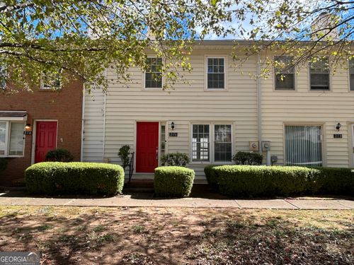 216 High Creek Dr, Roswell, GA, 30076-2072 | Card Image