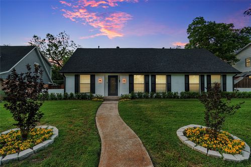 10023 Windledge Dr, Dallas, TX, 75238-2148 | Card Image