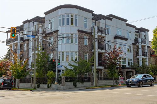 105-1765 Oak Bay Ave, Victoria, BC, V8S3Z5 | Card Image