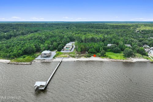5721 Belle Fontaine Dr, Ocean Springs, MS, 39564-7985 | Card Image