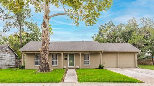 5537 Lincrest Ln, Houston, TX, 77056-6807 | Card Image