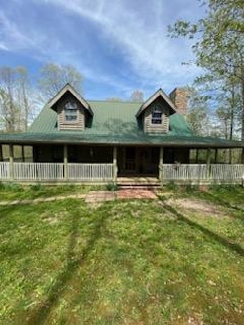 8835 Cannan Rd, Lawrenceburg, TN, 38464-5622 | Card Image